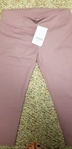 Fabletics Crop pants